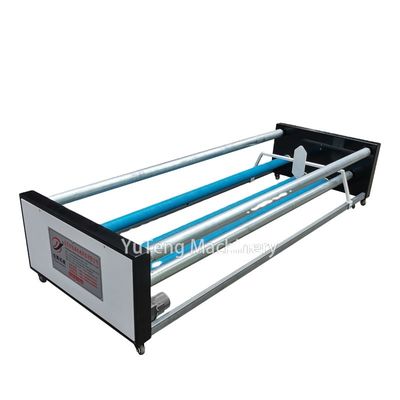 यूनिफॉर्म क्विल्टिंग फैब्रिक रोलिंग के लिए 5-30 आर/मिनट स्पीड और 220V/60Hz सिंगल-फेज के साथ ऑटोमैटिक वैडिंग फीडिंग मशीन